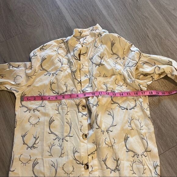 unique antlers on an ivory colored button down top - Picture 9 of 10